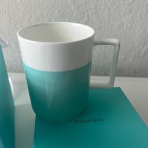 New in box Tiffany & Co. Color Block Mug Bone China